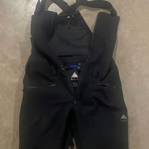 Mens Burton 2023 ski/snowboard overall bib snow pants GREAT CONDITION